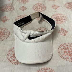 Nike sports visor